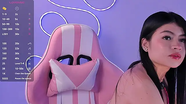 Snapshot of miacapone chatting on February 28, 1:22 pm miacapone online show from February 28, 1:22 pm