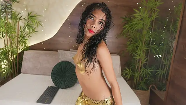 Naomi Rex online show from May 28, 7:31 pm