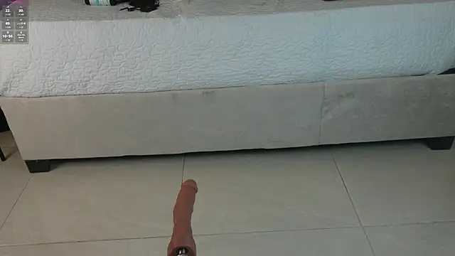 Naomi Rex online show from April 12, 7:39 pm