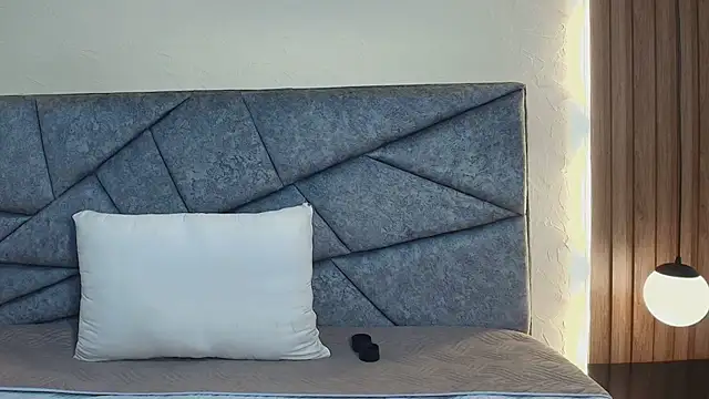 ShayMilleer online show from July 12, 11:44 am
