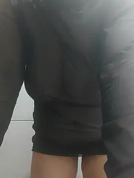 Snapshot of loba_13 chatting on February 26, 7:47 pm loba 13 online show from February 26, 7:47 pm