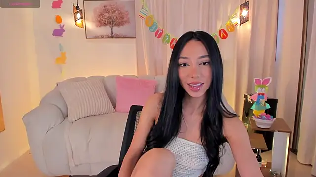 IsabellaLux  online show from March 31, 4:09 pm