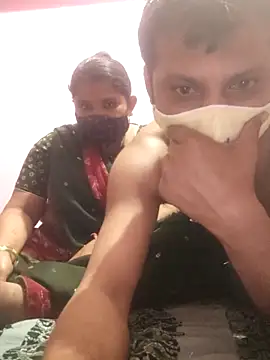 Snapshot of gujjuhotcouple chatting on February 27, 5:46 pm gujjuhotcouple online show from February 27, 5:46 pm