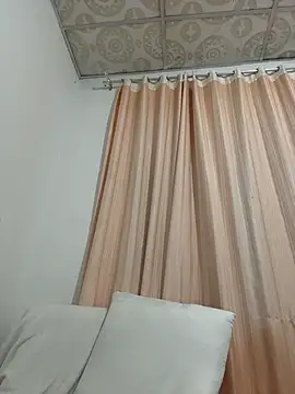 paula p07 online show from March 14, 10:10 am