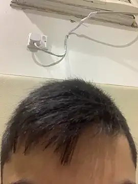 Snapshot of oss96 chatting on February 24, 8:53 pm oss96 online show from February 24, 8:53 pm