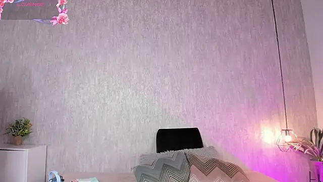 Lore evans online show from February 28, 9:58 pm