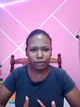 zoecast online show from February 25, 9:25 pm