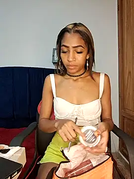 Canela em online show from March 3, 12:34 pm