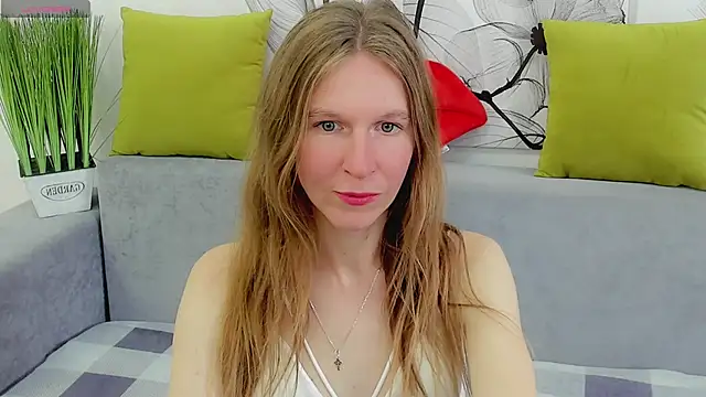 Mira XOo online show from April 14, 2:00 pm