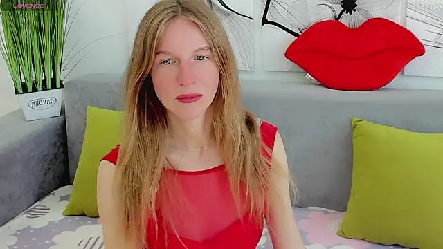Snapshot of Mira_XOo chatting on May 22, 2:26 pm Mira XOo online show from May 22, 2:26 pm