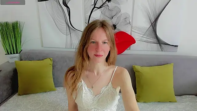 Mira XOo online show from April 17, 2:09 pm