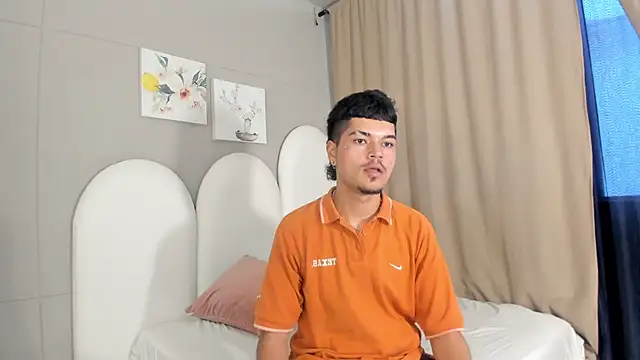 Briian   online show from June 29, 7:24 pm