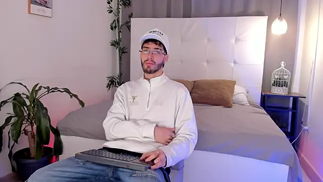 Jason 23   online show from May 25, 7:23 pm