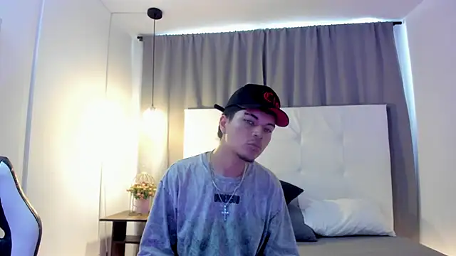 Jason 23   online show from March 6, 7:31 pm