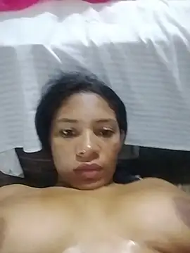 sexyhotbigass online show from June 2, 11:49 pm