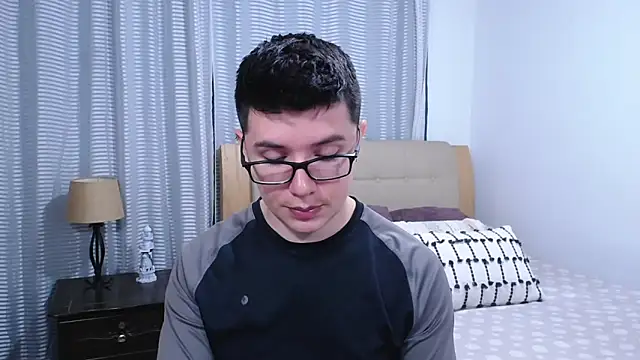 BlackFoXXX69 online show from April 2, 8:37 pm