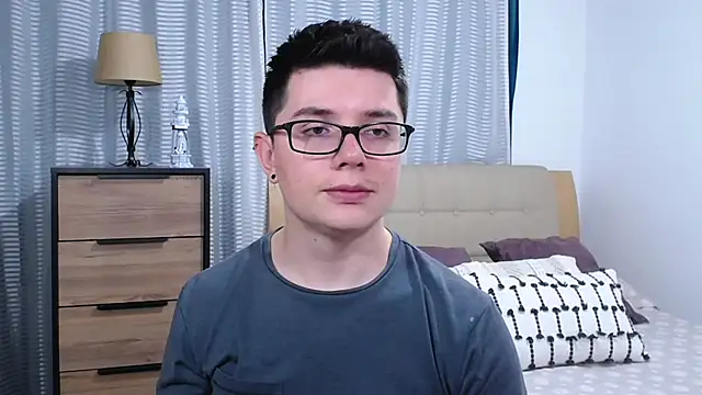 Snapshot of BlackFoXXX69 chatting on June 3, 9:19 pm BlackFoXXX69 online show from June 3, 9:19 pm