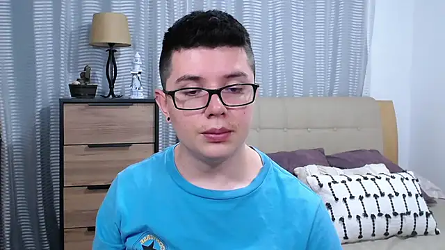 Snapshot of BlackFoXXX69 chatting on June 30, 9:26 pm BlackFoXXX69 online show from June 30, 9:26 pm