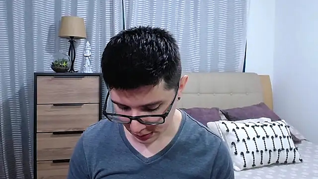 Snapshot of BlackFoXXX69 chatting on June 19, 10:04 pm BlackFoXXX69 online show from June 19, 10:04 pm