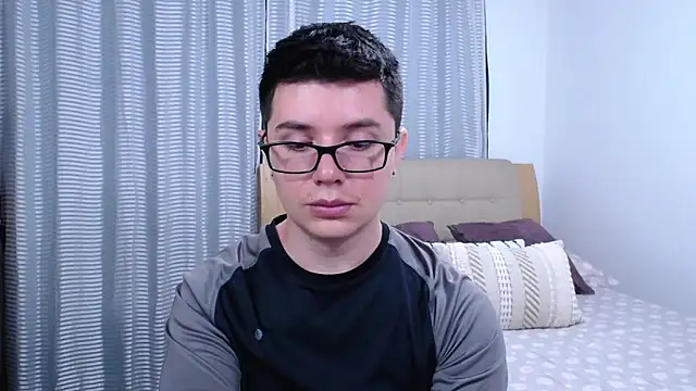 BlackFoXXX69 online show from May 12, 9:43 pm