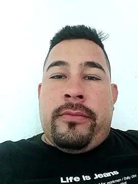 stivengaviria online show from February 27, 6:30 pm