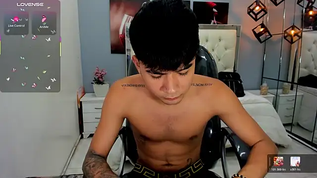 Thiago collinss online show from June 18, 10:48 pm