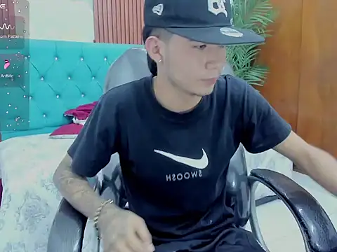 Thiago collinss online show from March 25, 10:41 pm