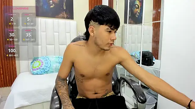 Thiago collinss online show from July 14, 11:00 pm