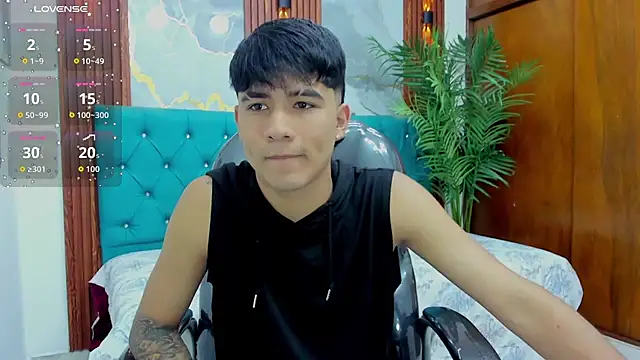 Thiago collinss online show from July 22, 9:06 pm