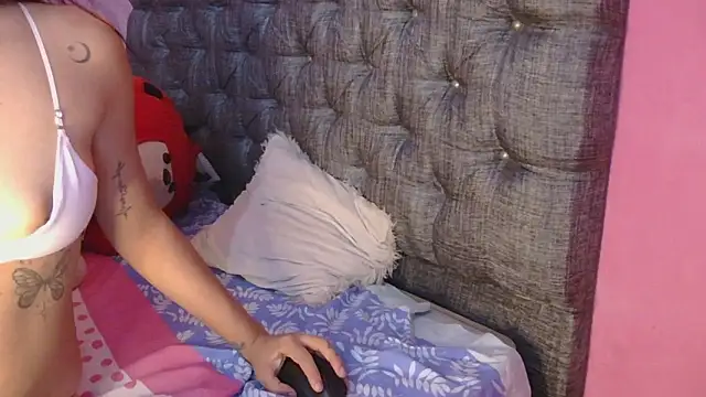 mia luna88 online show from February 27, 5:24 pm