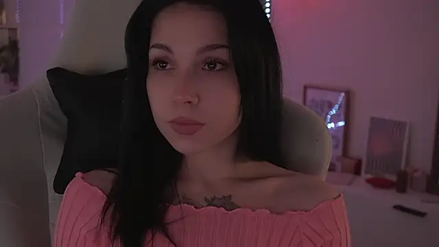 Akaruiiii online show from April 2, 3:13 am