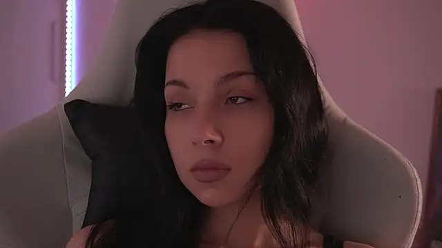 Akaruiiii online show from April 4, 12:17 am