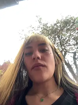 Sara 92 online show from April 28, 6:12 pm