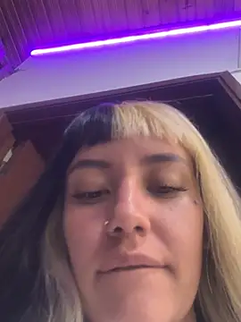 Sara 92 online show from July 10, 6:30 pm