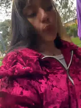 Sara 92 online show from March 10, 5:06 pm