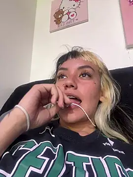 Sara 92 online show from June 25, 6:46 pm