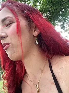 Snapshot of kisscherry8 chatting on February 25, 5:57 pm kisscherry8 online show from February 25, 5:57 pm