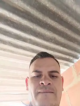 Snapshot of Edwin_Q chatting on June 8, 3:23 pm Edwin Q online show from June 8, 3:23 pm