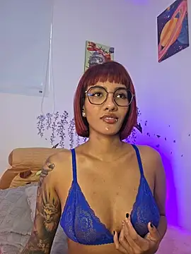 Nixtaylor1 online show from March 7, 8:14 pm