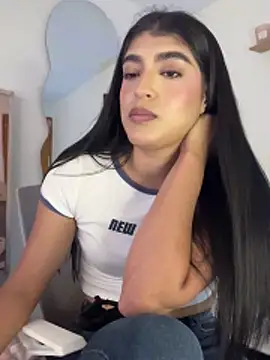 Misty-kat online show from April 27, 6:06 pm