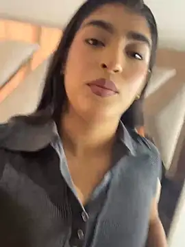 Misty-kat online show from April 14, 5:51 pm