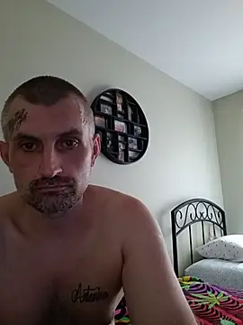 Snapshot of Viciouzz1 chatting on July 15, 11:56 pm Viciouzz1 online show from July 15, 11:56 pm