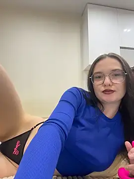PamelaRuis69 online show from April 4, 1:45 am