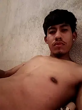 FanlikeSaxist online show from April 4, 8:15 pm