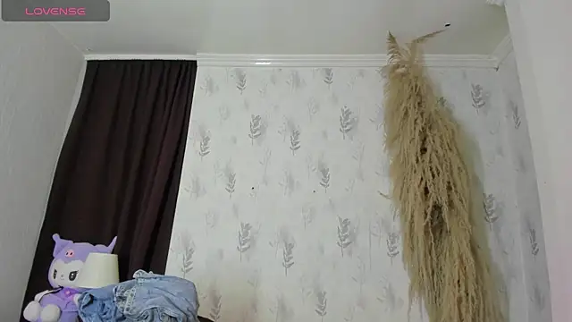 Babyfox gh online show from April 8, 7:48 pm