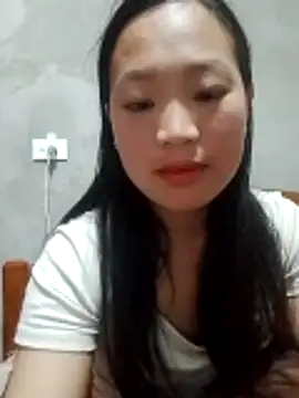 Snapshot of Miu_la chatting on February 25, 6:19 pm Miu la online show from February 25, 6:19 pm