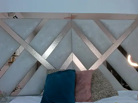 Nikol Lopez  online show from March 4, 3:14 am