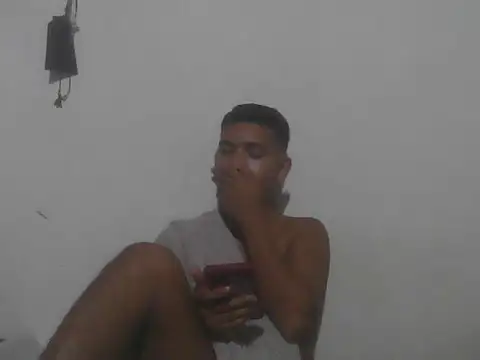 Snapshot of Ruel_2002 chatting on March 2, 2:13 pm Ruel 2002 online show from March 2, 2:13 pm