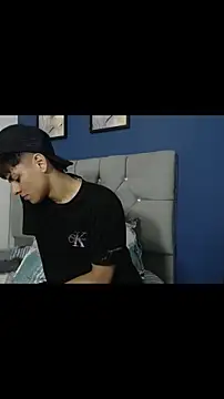 Logan Jhonson19 online show from April 19, 2:34 am