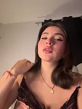 SamanthaValmont online show from April 23, 12:50 am